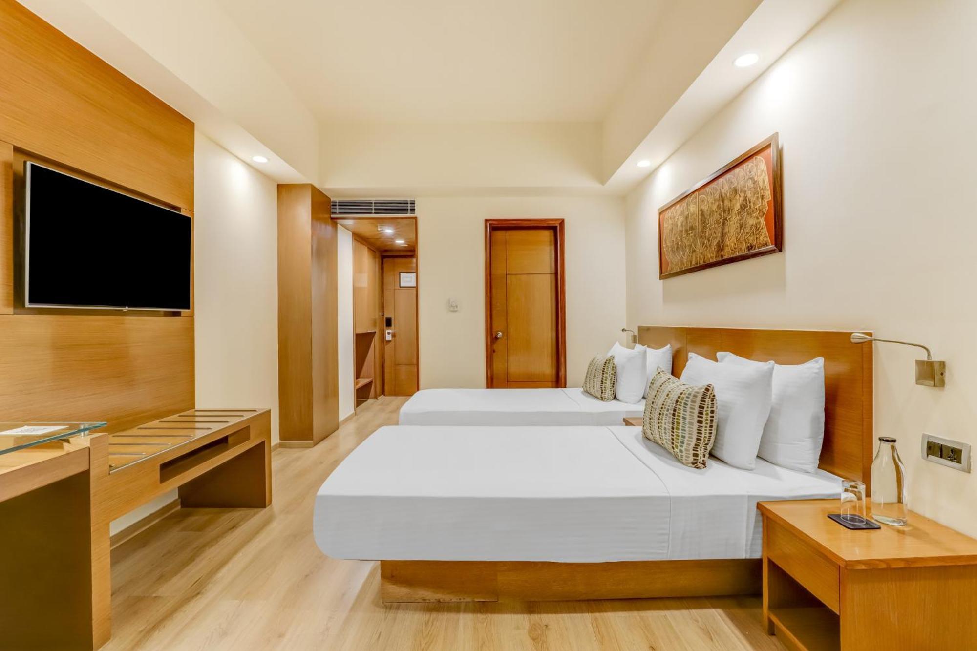 Lemon Tree Premier, Delhi Airport Hotel Ню Делхи Екстериор снимка